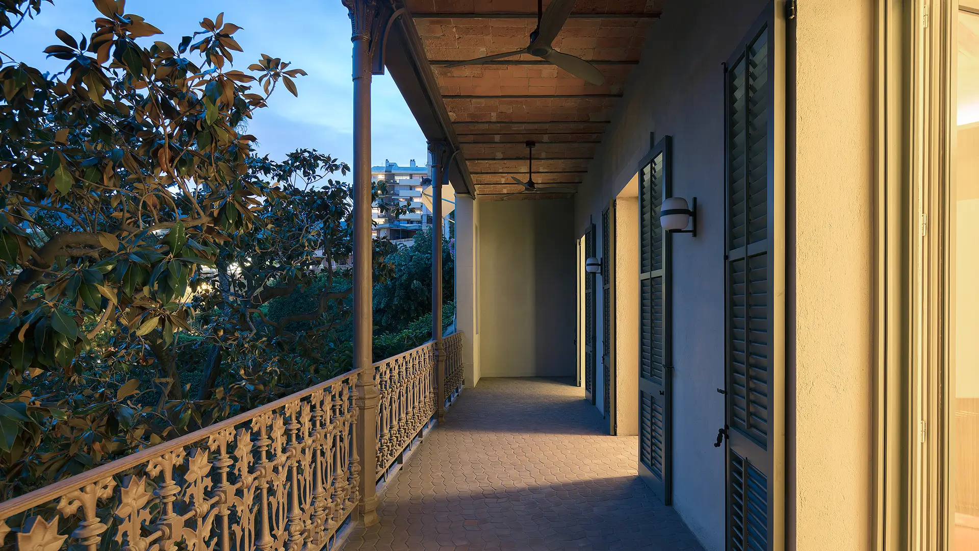 second level patio night view - Duq11